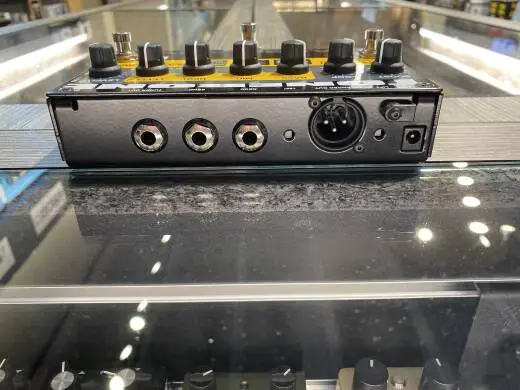 Radial - R800 7071 2